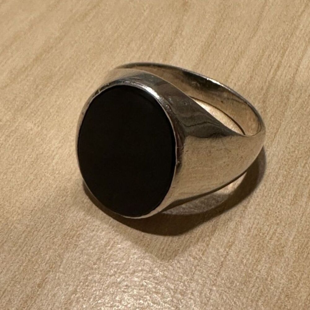 Men’s Silver Tone Oval Black Onyx Inlay Signet Ring Size 11 Statement Jewelry